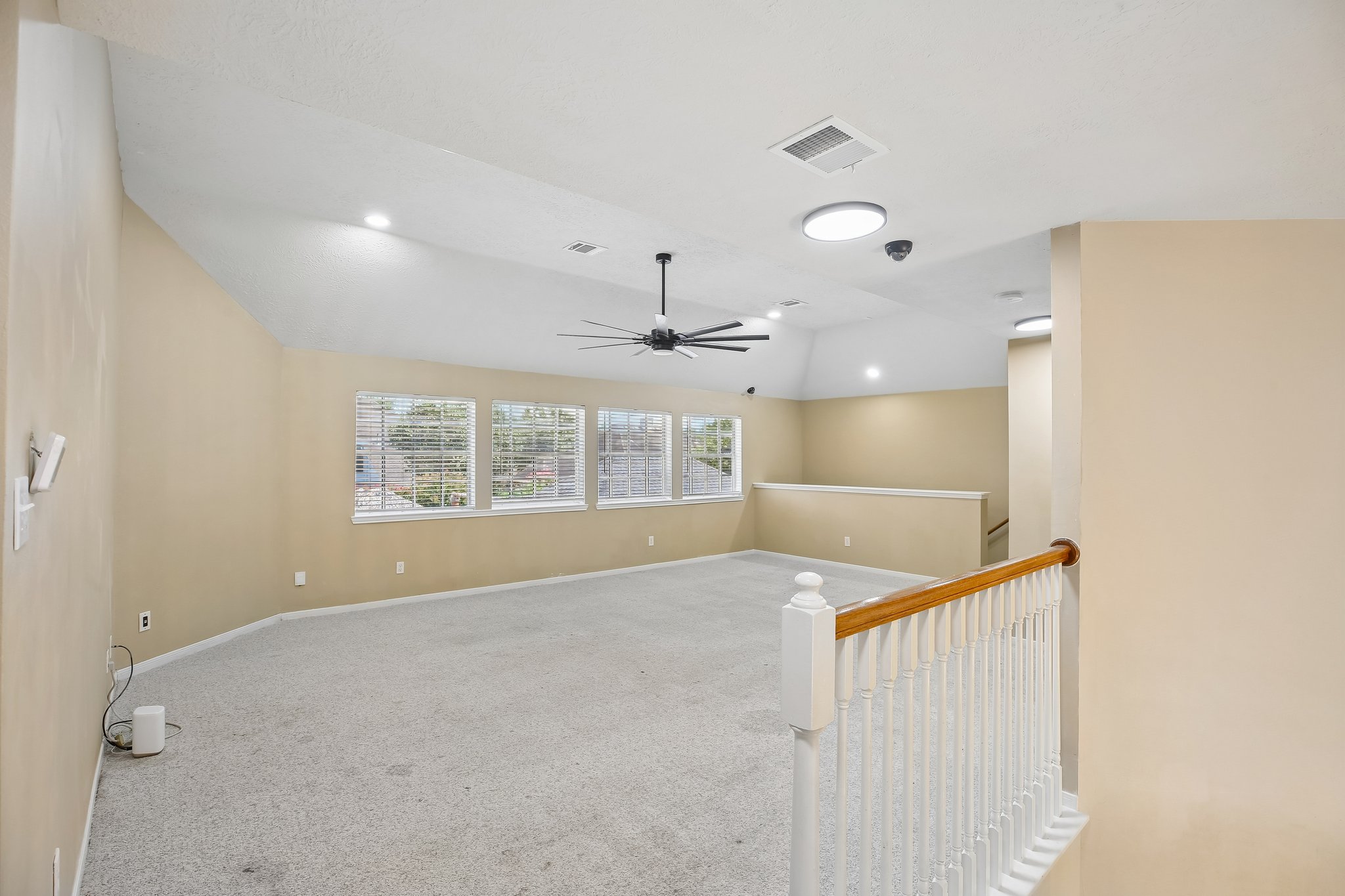 1207 Peregrine Dr-S2807-045.jpg