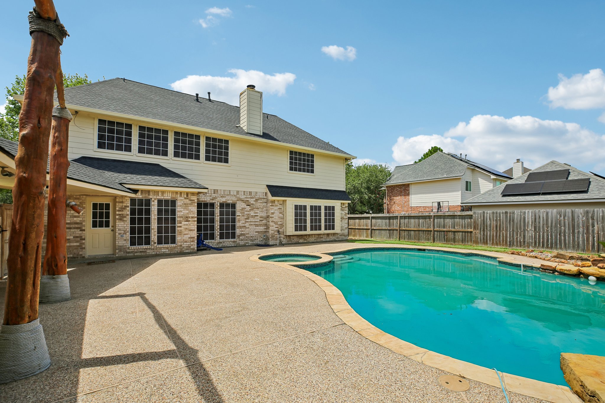 1207 Peregrine Dr-S2807-048.jpg