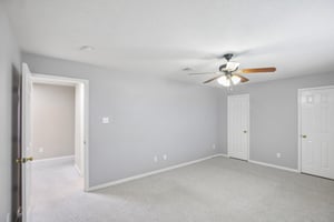 1207 Peregrine Dr-S2807-035.jpg