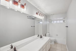 1207 Peregrine Dr-S2807-036.jpg