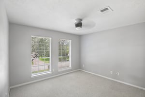 1207 Peregrine Dr-S2807-040.jpg