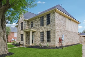1207 Peregrine Dr-S2807-052.jpg