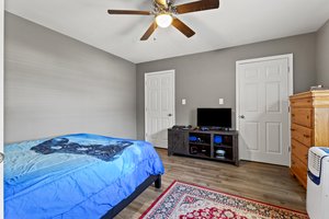  Photo 21