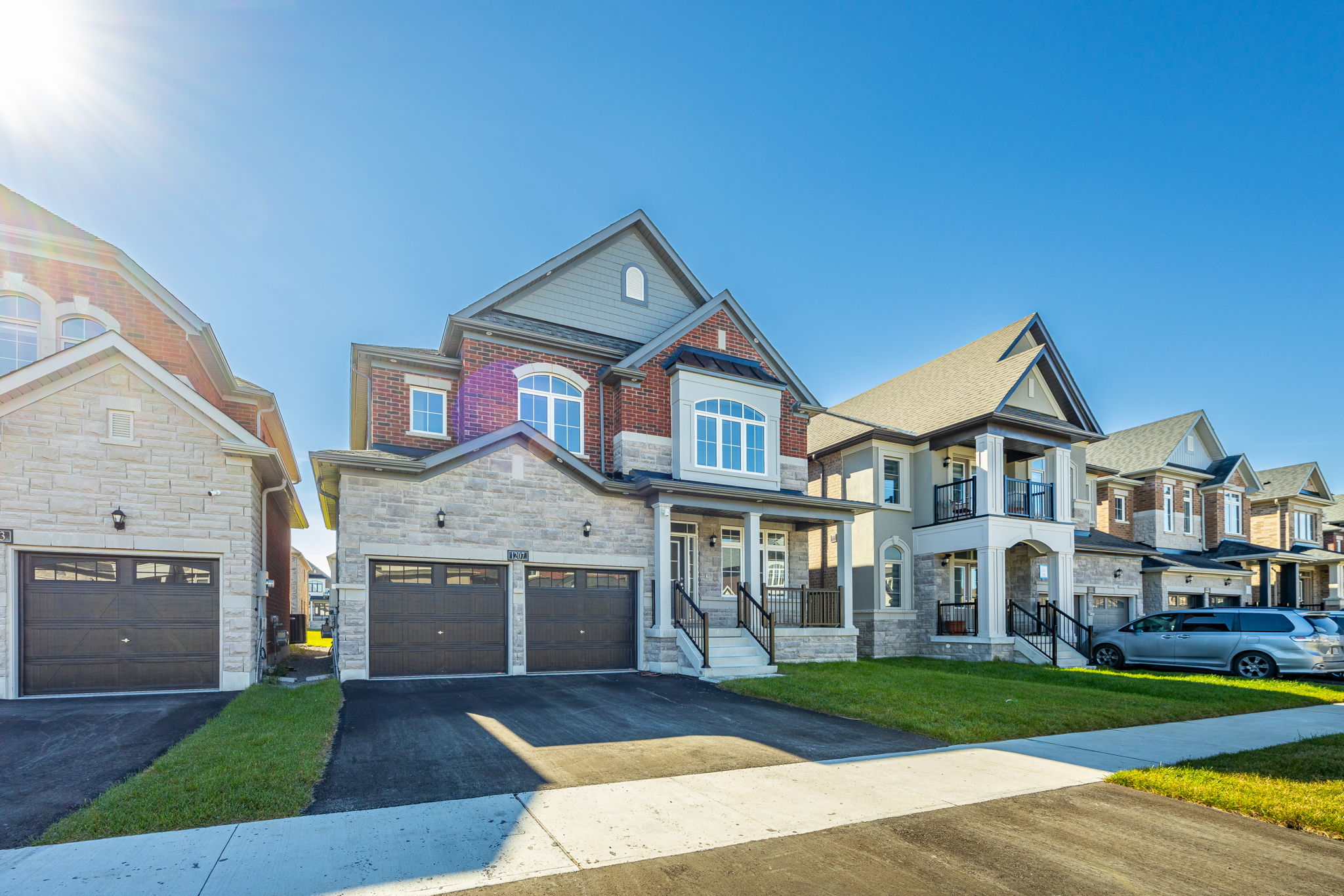 Innisfil property showcase — delivered property photograph 2