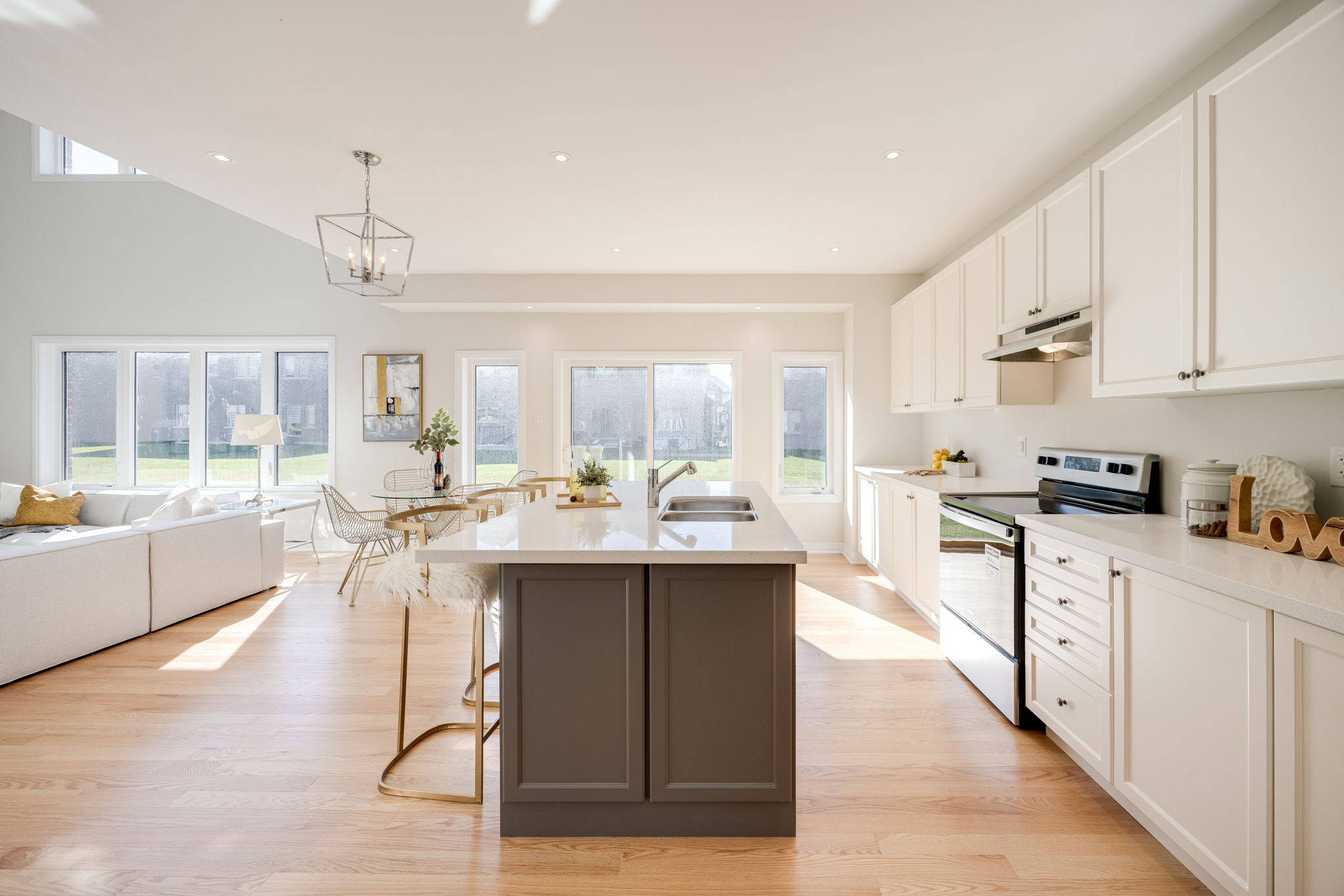 Innisfil property showcase — delivered property photograph 18
