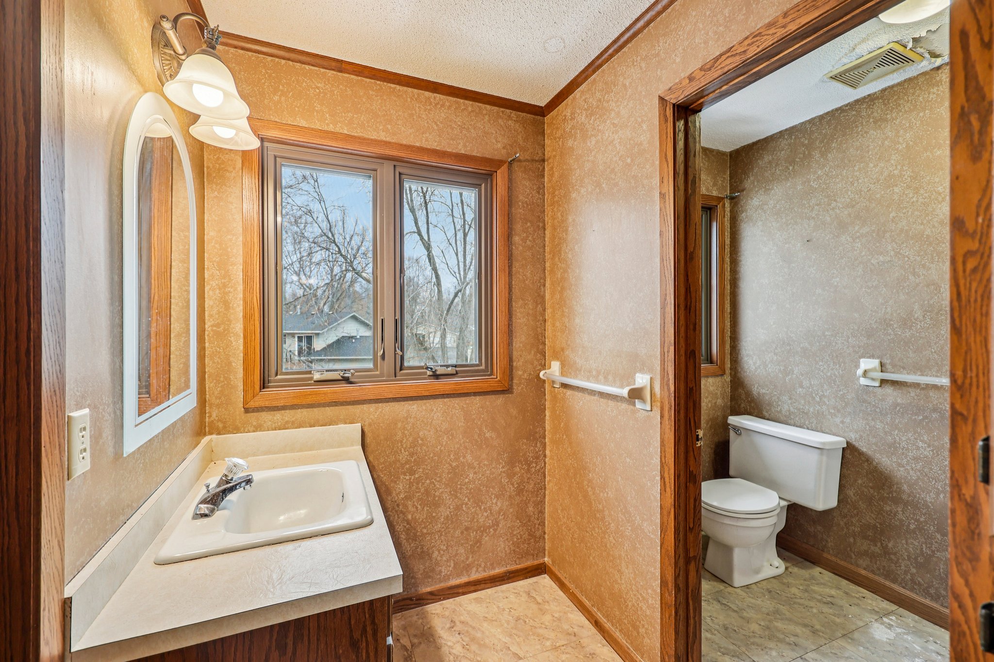 Meadowlark Ct-S1902-025.jpg