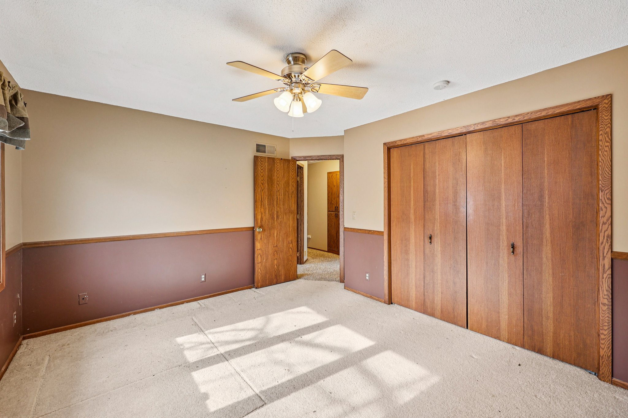 Meadowlark Ct-S1902-031.jpg