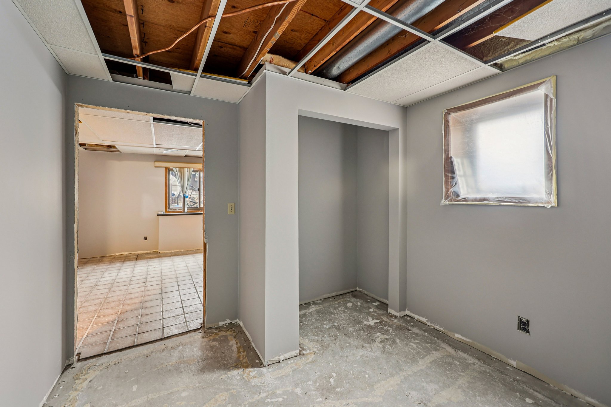 Meadowlark Ct-S1902-044.jpg