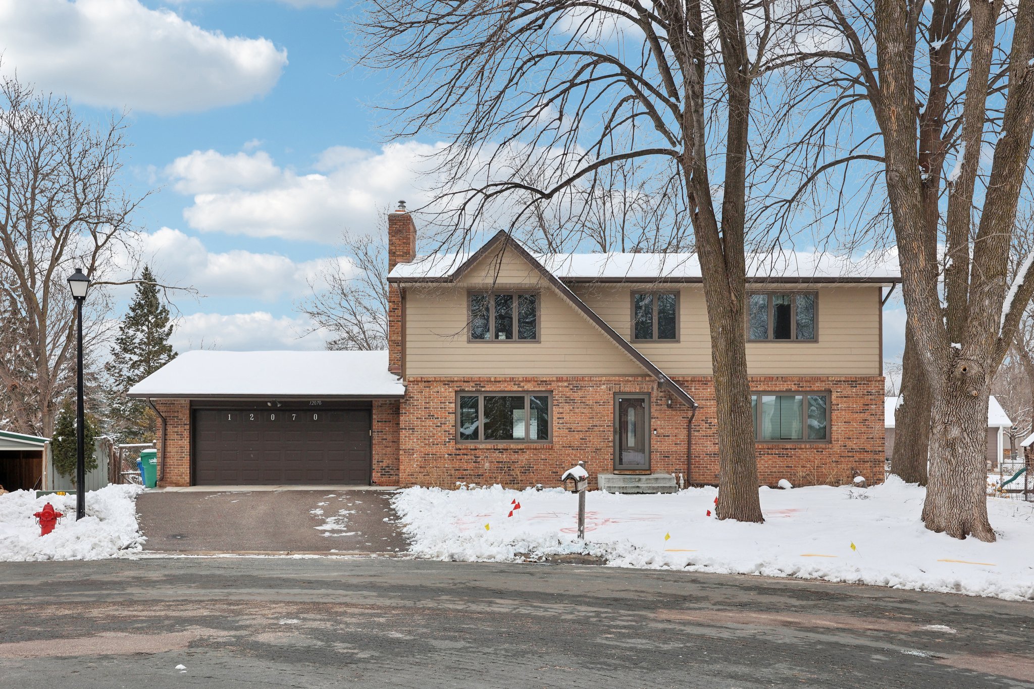 Meadowlark Ct-S2102-002.jpg