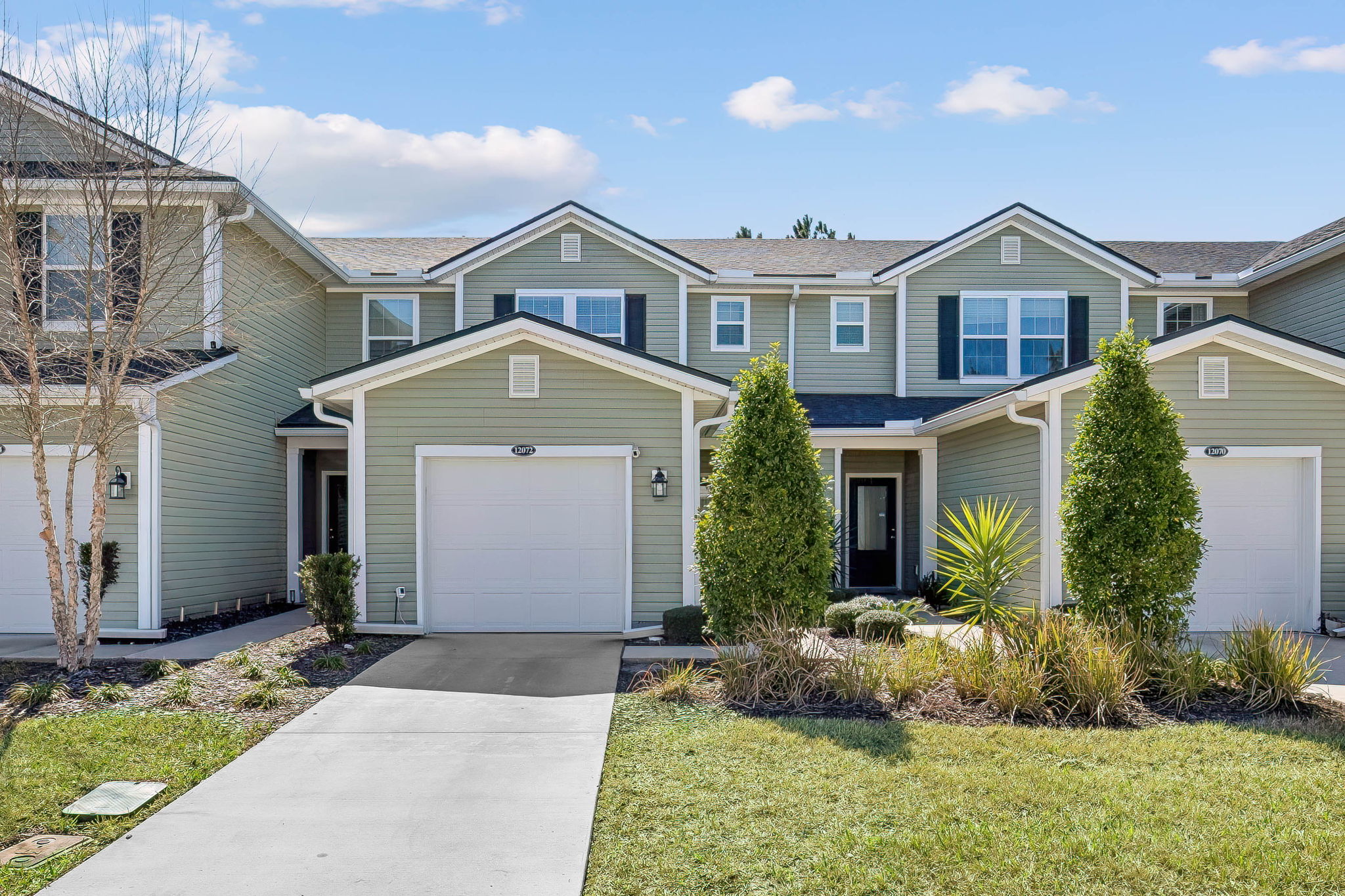 Welcome to 12072 Calvesta St