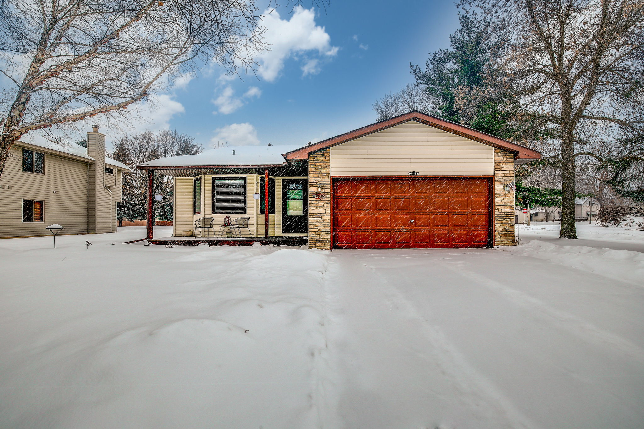  12076 88th Pl N, Maple Grove, MN 55369, US