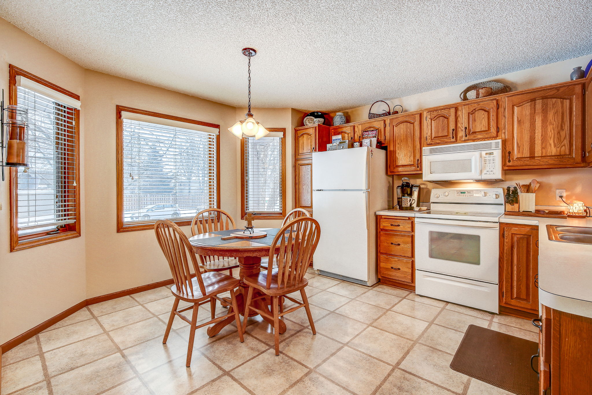 Dining Room/Kitchen