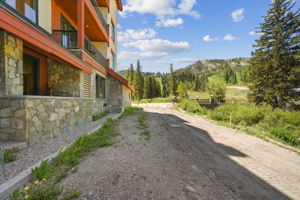Big Cottonwood Rd, Holladay, UT 84121, USA Photo 26