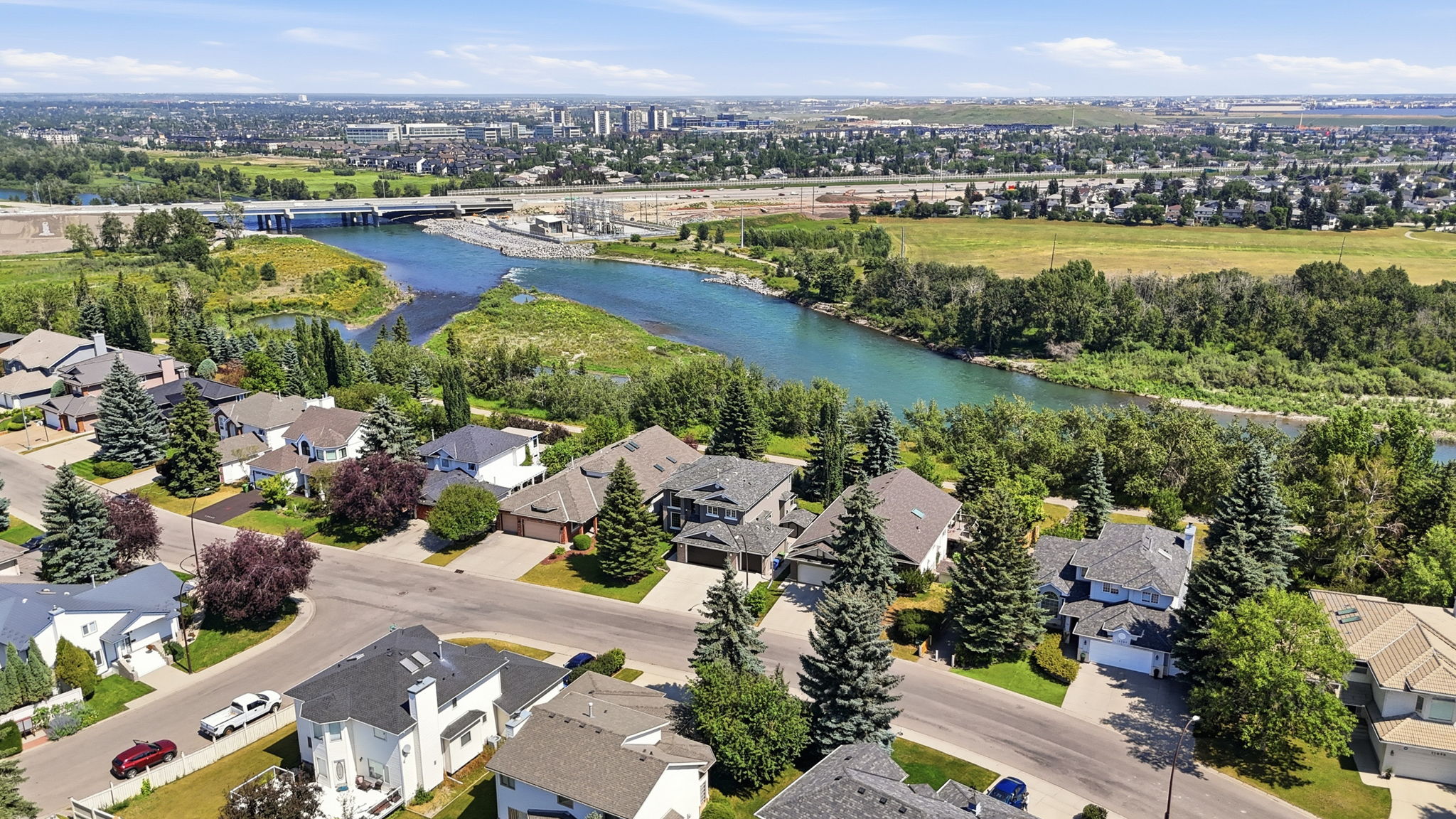 Photo 70