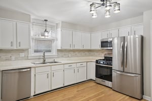 Butler St-S1911-007.jpg