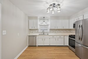 Butler St-S1911-008.jpg