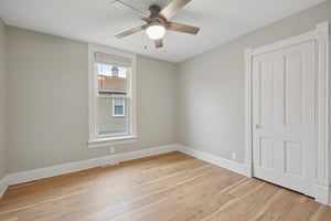 Butler St-S1911-013.jpg