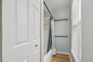 Butler St-S1911-020.jpg