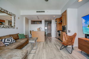 E Kennedy Blvd Unit 1124-007