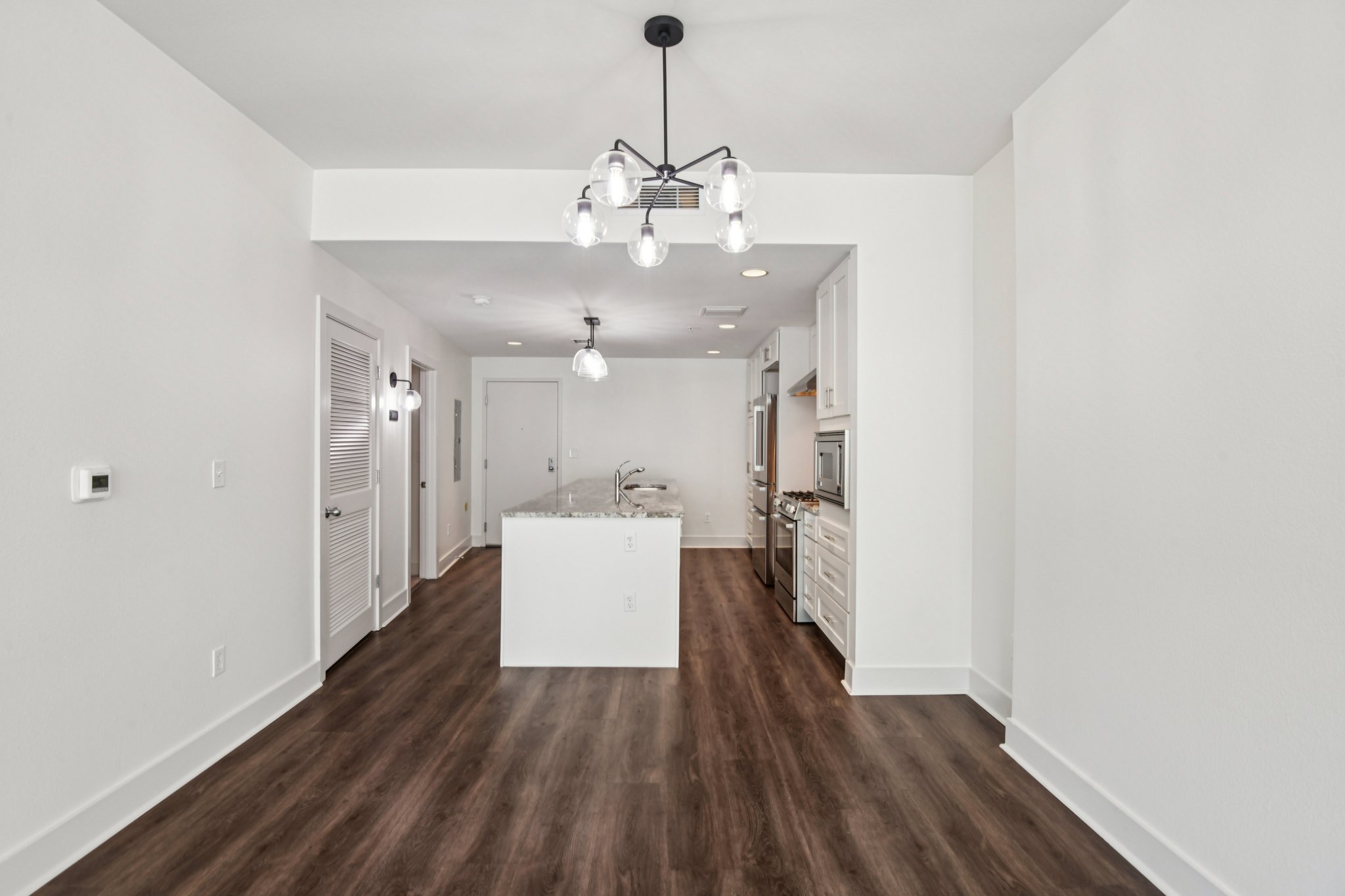 E Kennedy Blvd unit 616-S2111-016.jpg