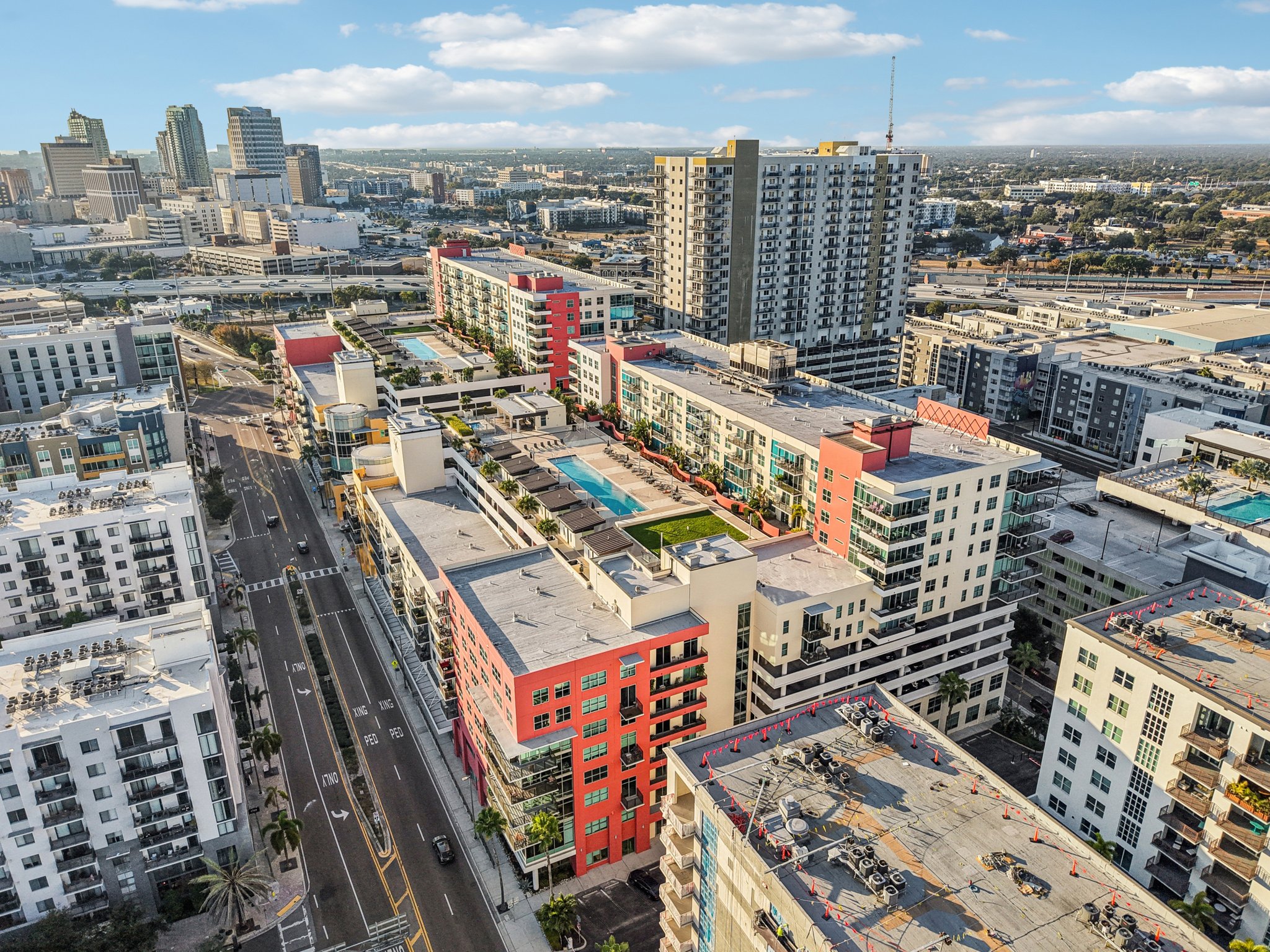 E Kennedy Blvd unit 616-S2111-031.jpg