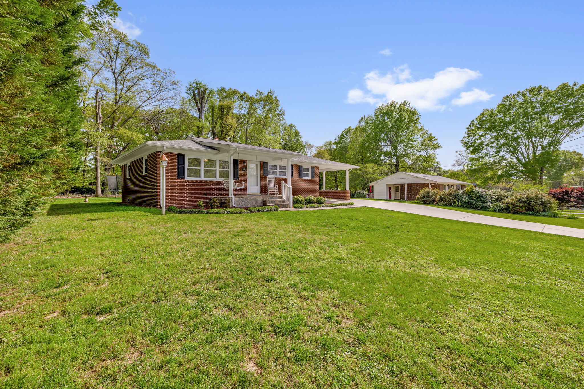4-web-or-mls-1208 Harris St-4