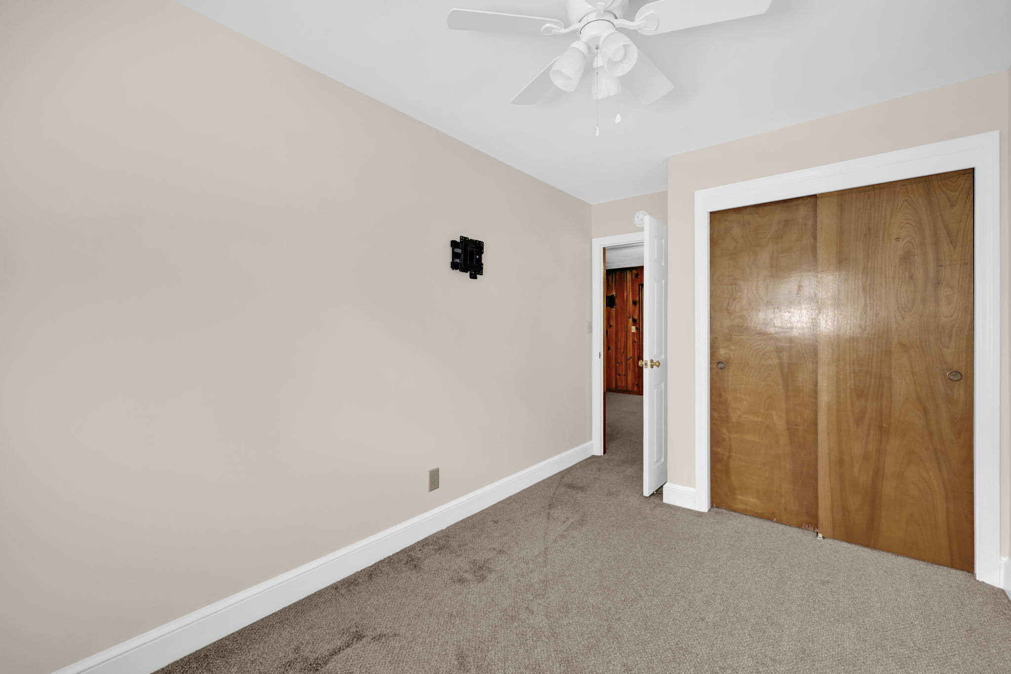 21-web-or-mls-1208 Harris St-21