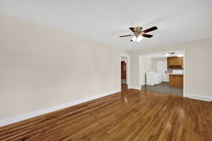 8-web-or-mls-1208 Harris St-8