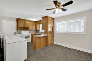 10-web-or-mls-1208 Harris St-10