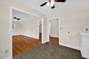 12-web-or-mls-1208 Harris St-12