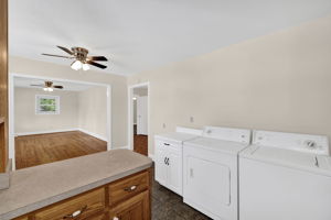 16-web-or-mls-1208 Harris St-16