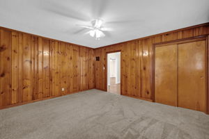 19-web-or-mls-1208 Harris St-19