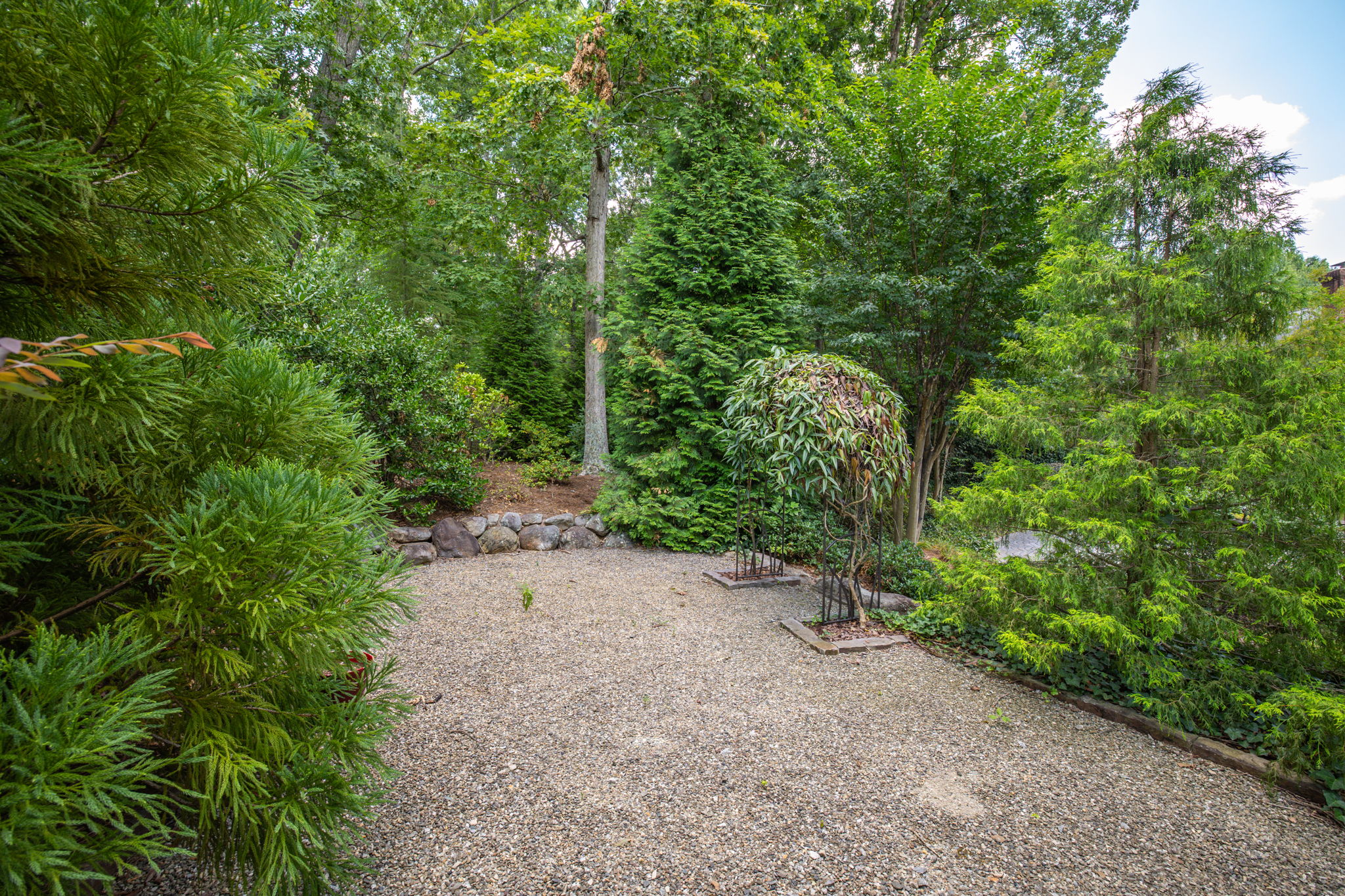 1208 Westminster Dr-45