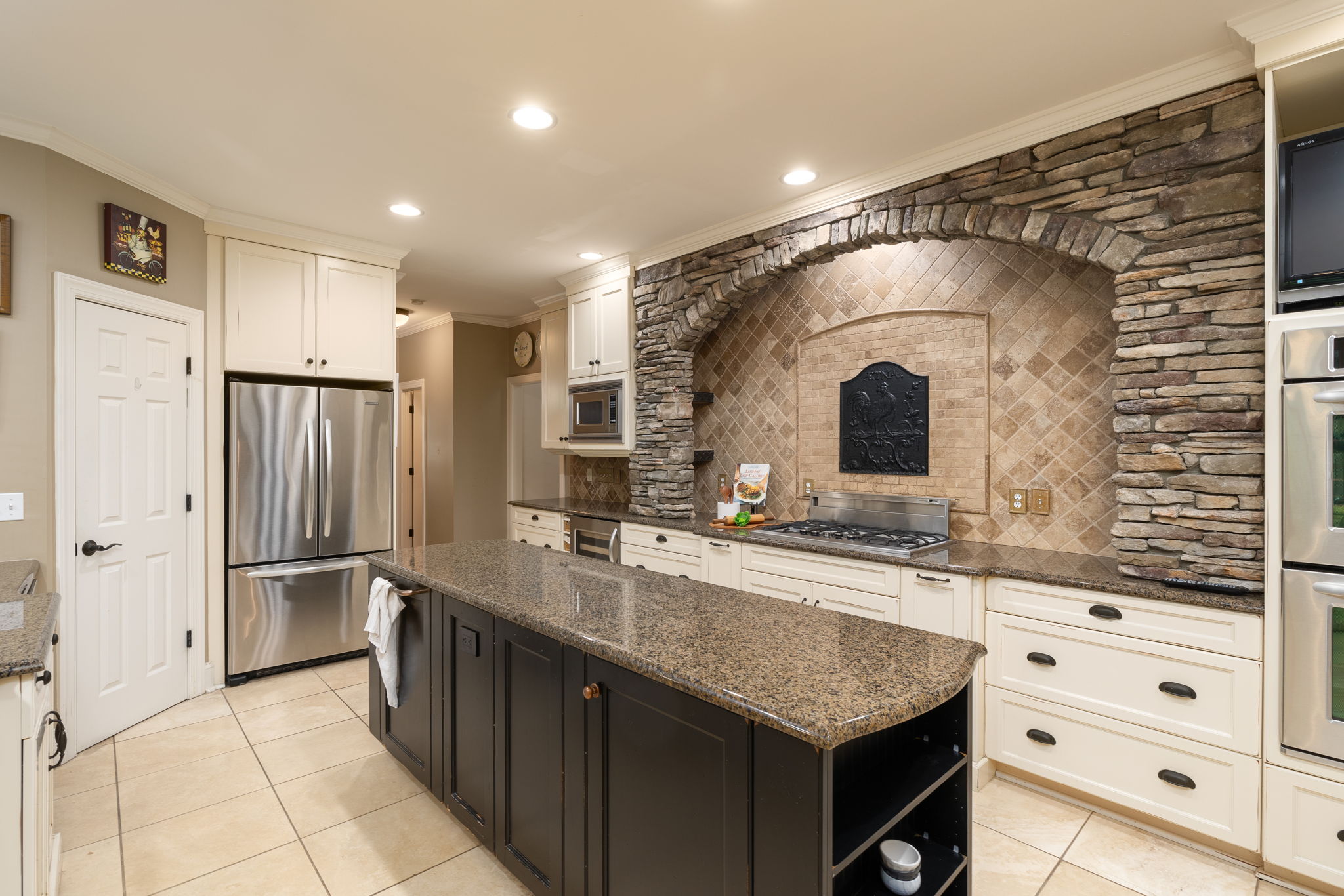 1208 Westminster Dr-15