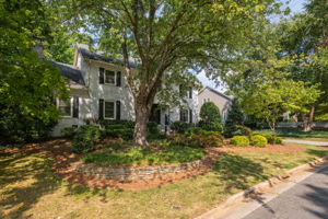 1208 Westminster Dr-3