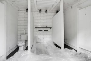  Photo 33