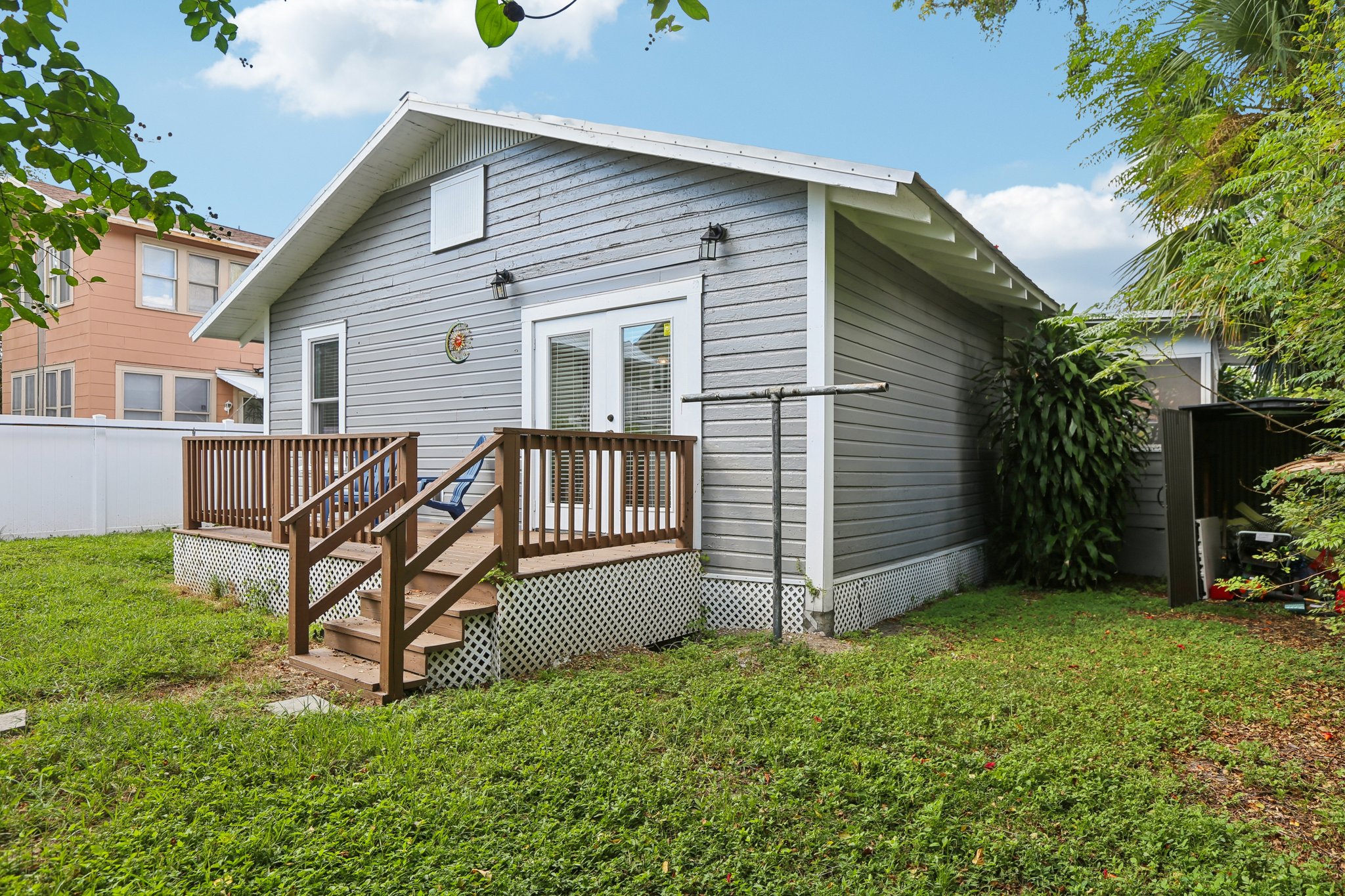 E 17th Ave-S2509-046.jpg