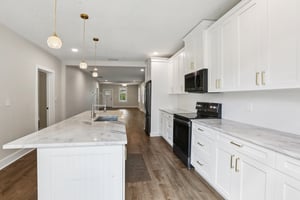 E 17th Ave-S2509-023.jpg