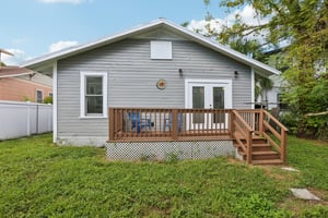 E 17th Ave-S2509-045.jpg