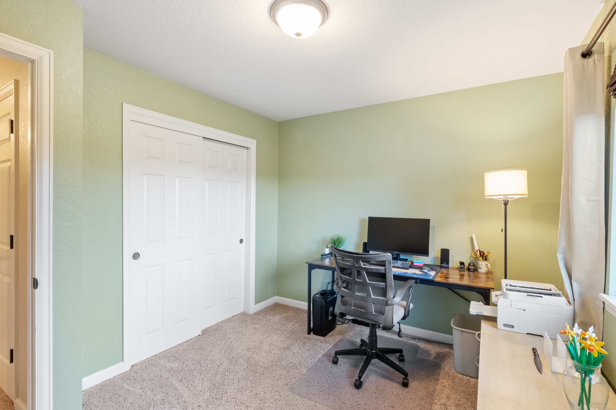 Bedroom/Office