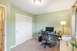 Bedroom/Office