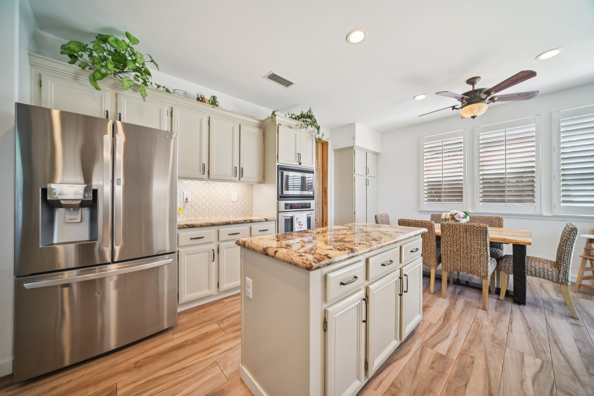 Poppy Tree Pl-S1504-018.jpg