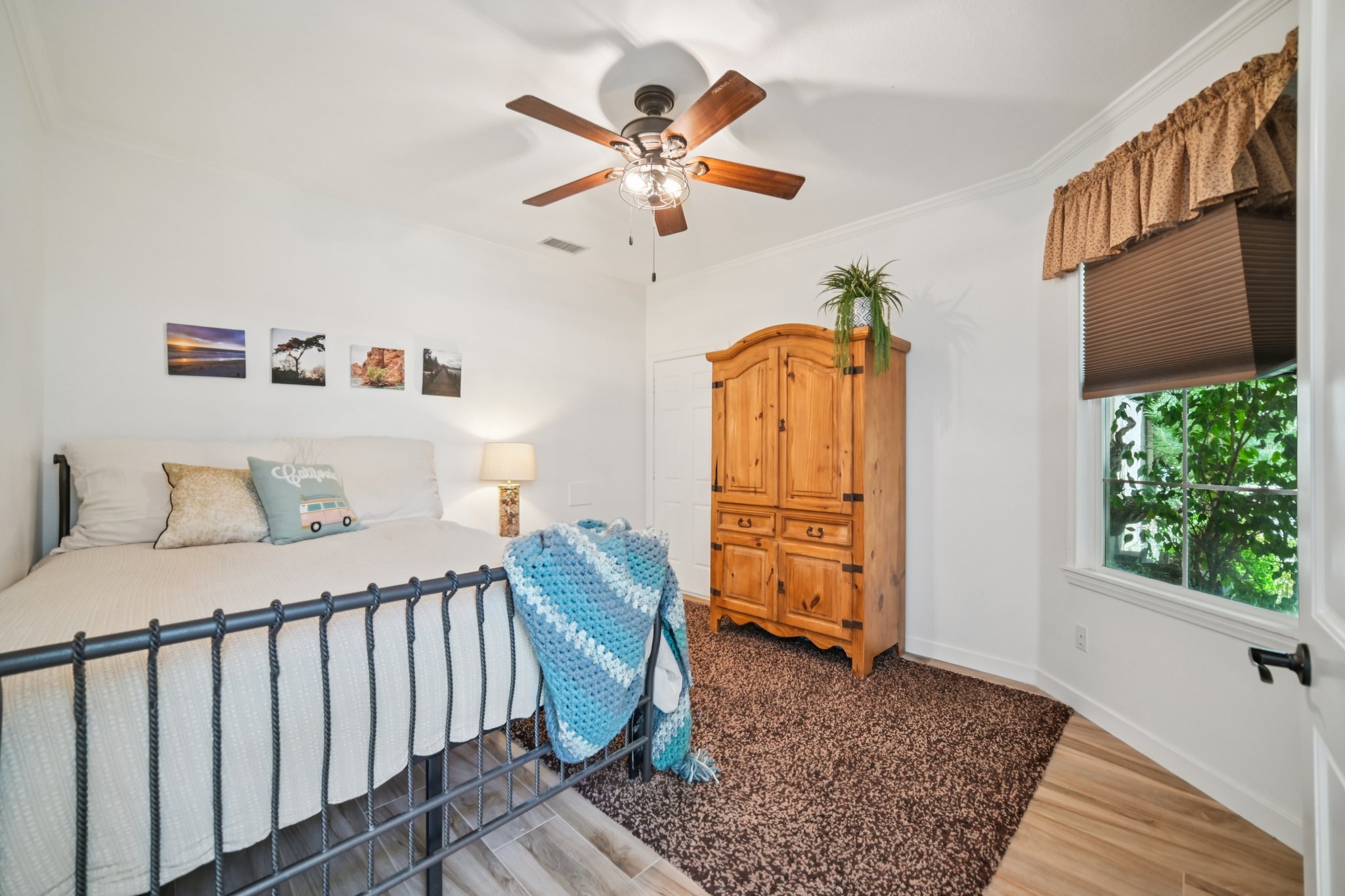 Poppy Tree Pl-S1504-023.jpg