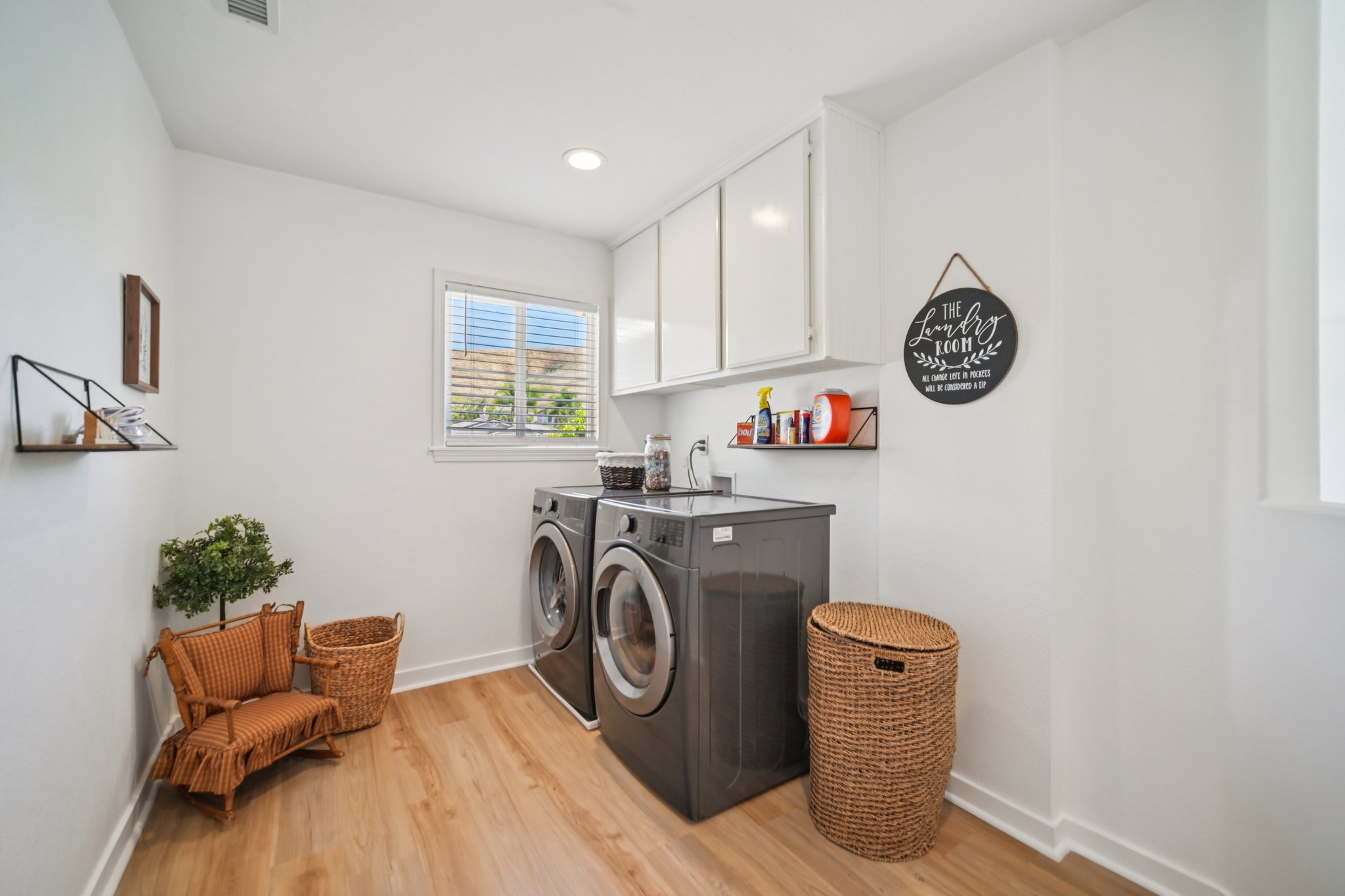 Poppy Tree Pl-S1504-044.jpg