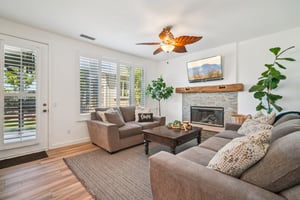 Poppy Tree Pl-S1504-012.jpg