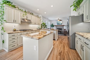 Poppy Tree Pl-S1504-019.jpg