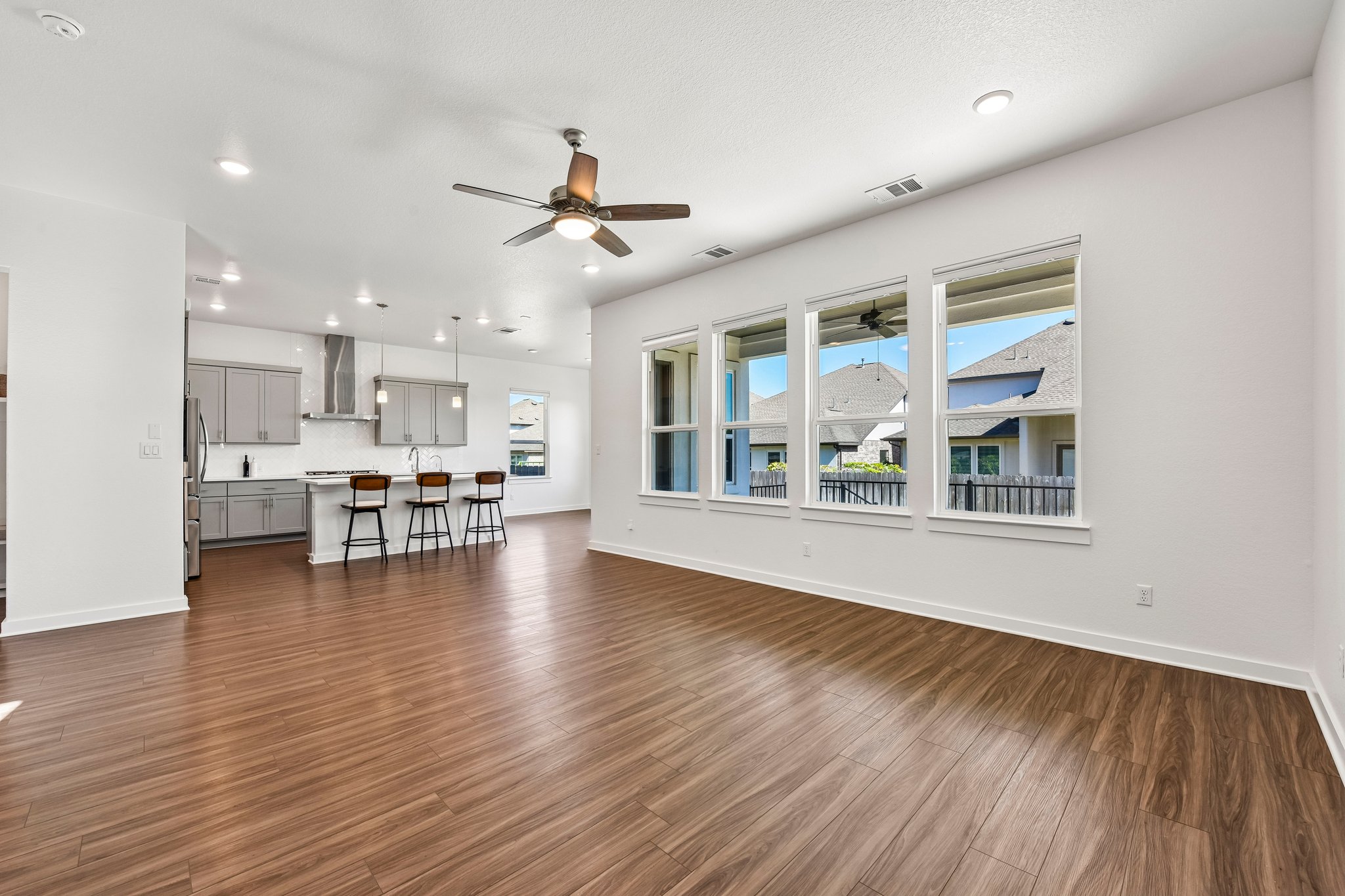 Willie Ranch Way-S1007-012.jpg