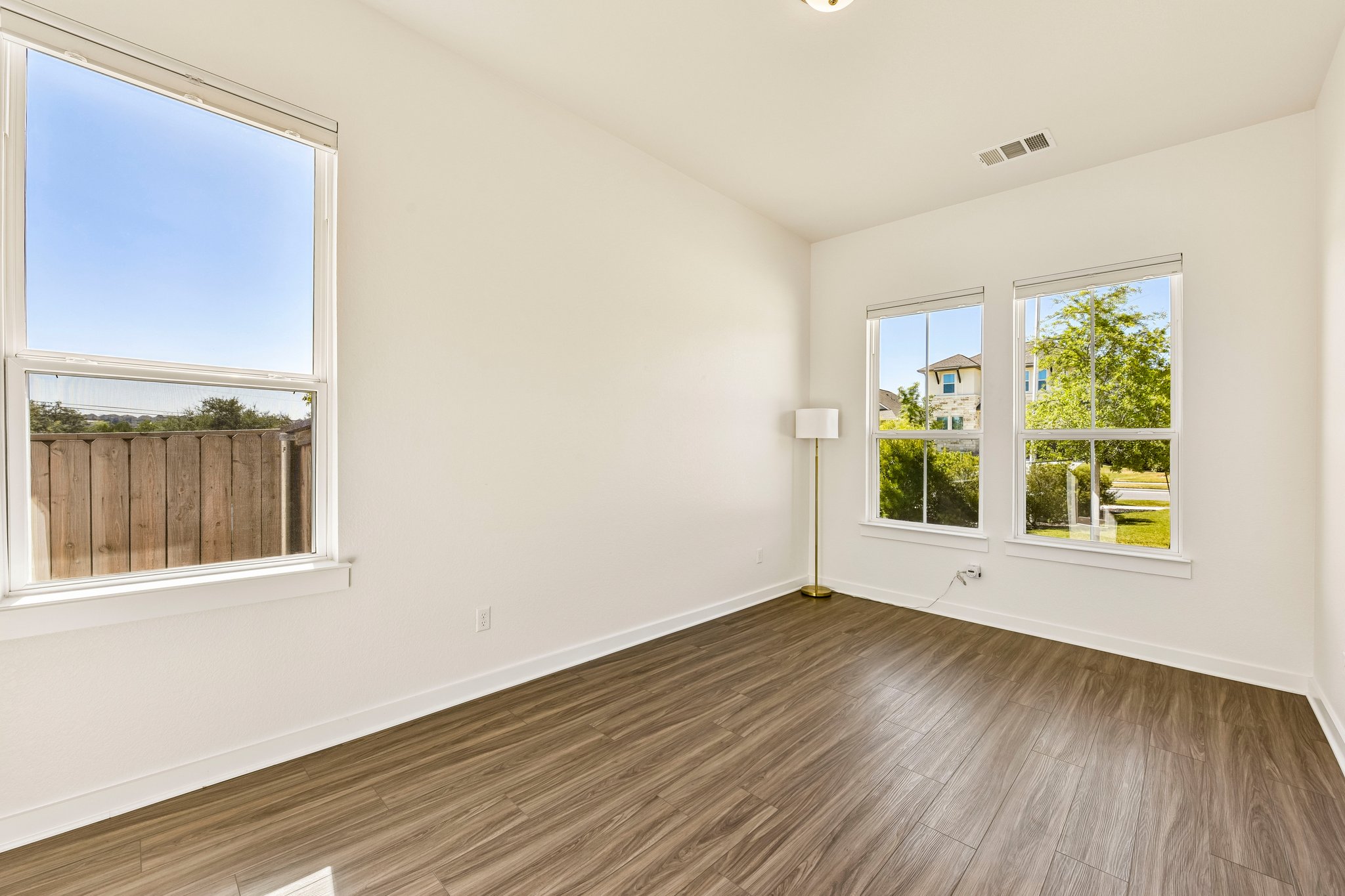 Willie Ranch Way-S1007-020.jpg