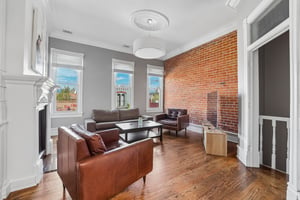 1_2 N F St unit b-S2005-008.jpg