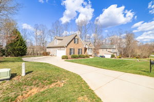 121 Bent Willow Way-6